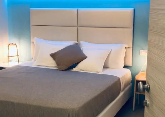 Esmeralda\'S Rooms