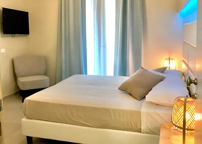 Esmeralda\'S Rooms